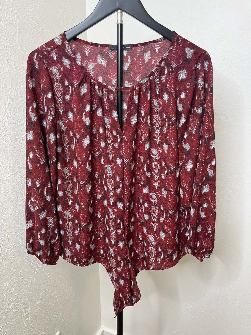 Snake Print Tie Front Blouse Long Sleeve Keyhole Neck Animal Print Statement Top